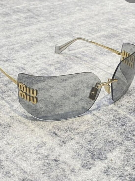 NWT   Miu Miu Women\'s Sunglasses Light Gray/gold